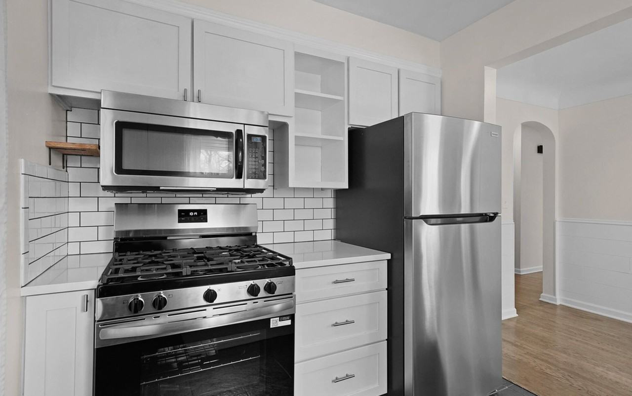 1130 Ottillia St Se - Photo 5 of 20