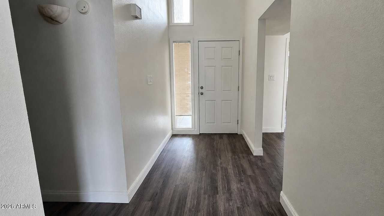 15849 E Palomino Blvd - Photo 3 of 24