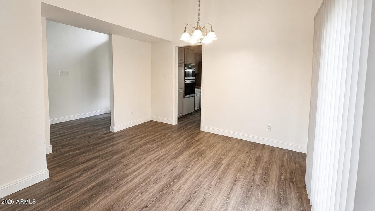15849 E Palomino Blvd - Photo 7 of 24
