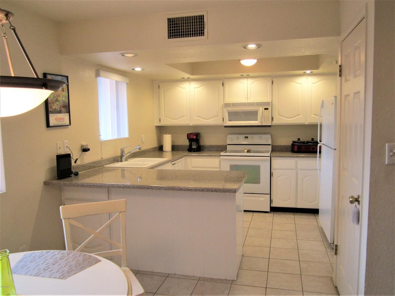 12222 N Paradise Village Pkwy S #106 - Photo 6 of 33