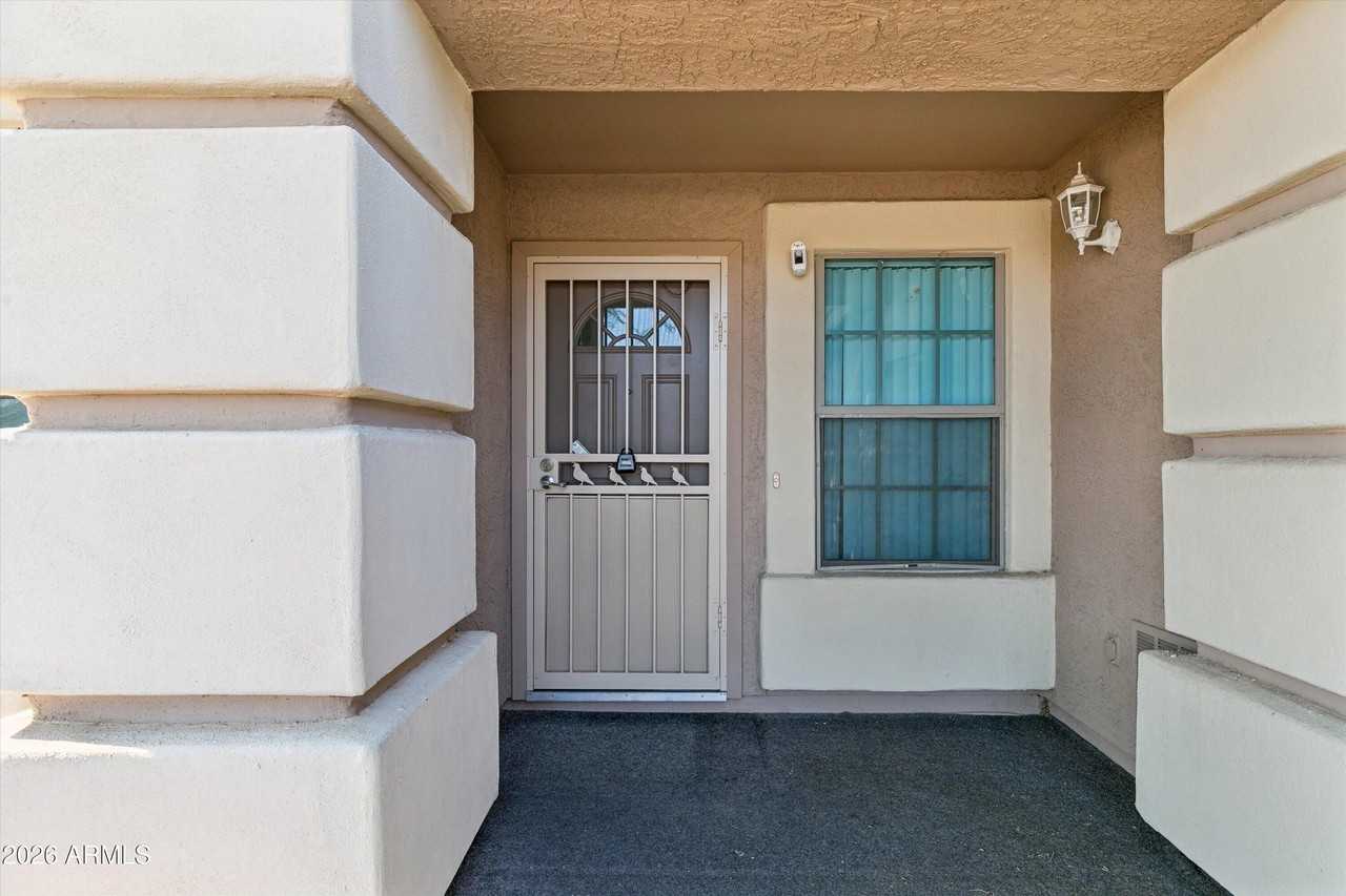 3139 W Matthew Dr - Photo 4 of 37