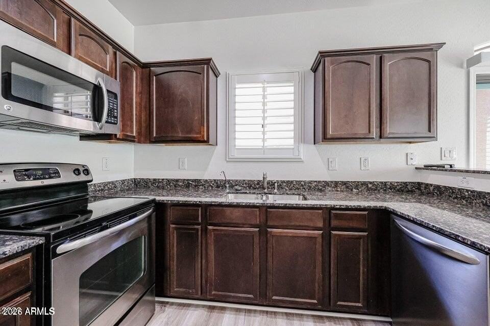 2725 E Mine Creek Rd #1144 - Photo 7 of 25
