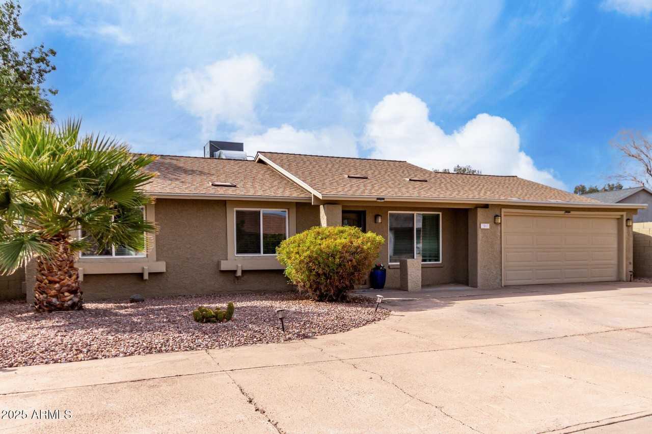 3503 E Campo Bello Dr - Photo 2 of 23