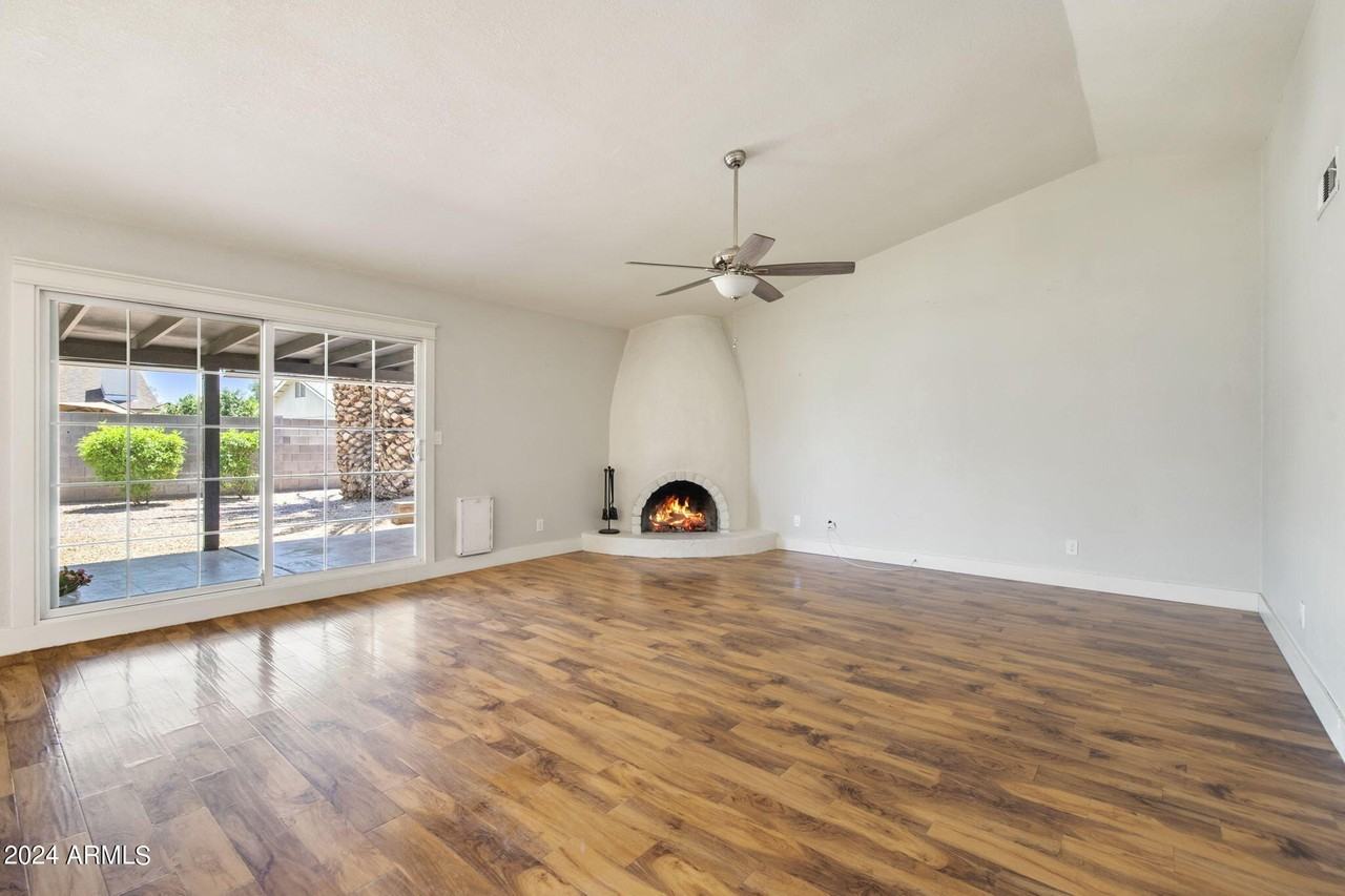 2691 W Mcnair St - Photo 4 of 27
