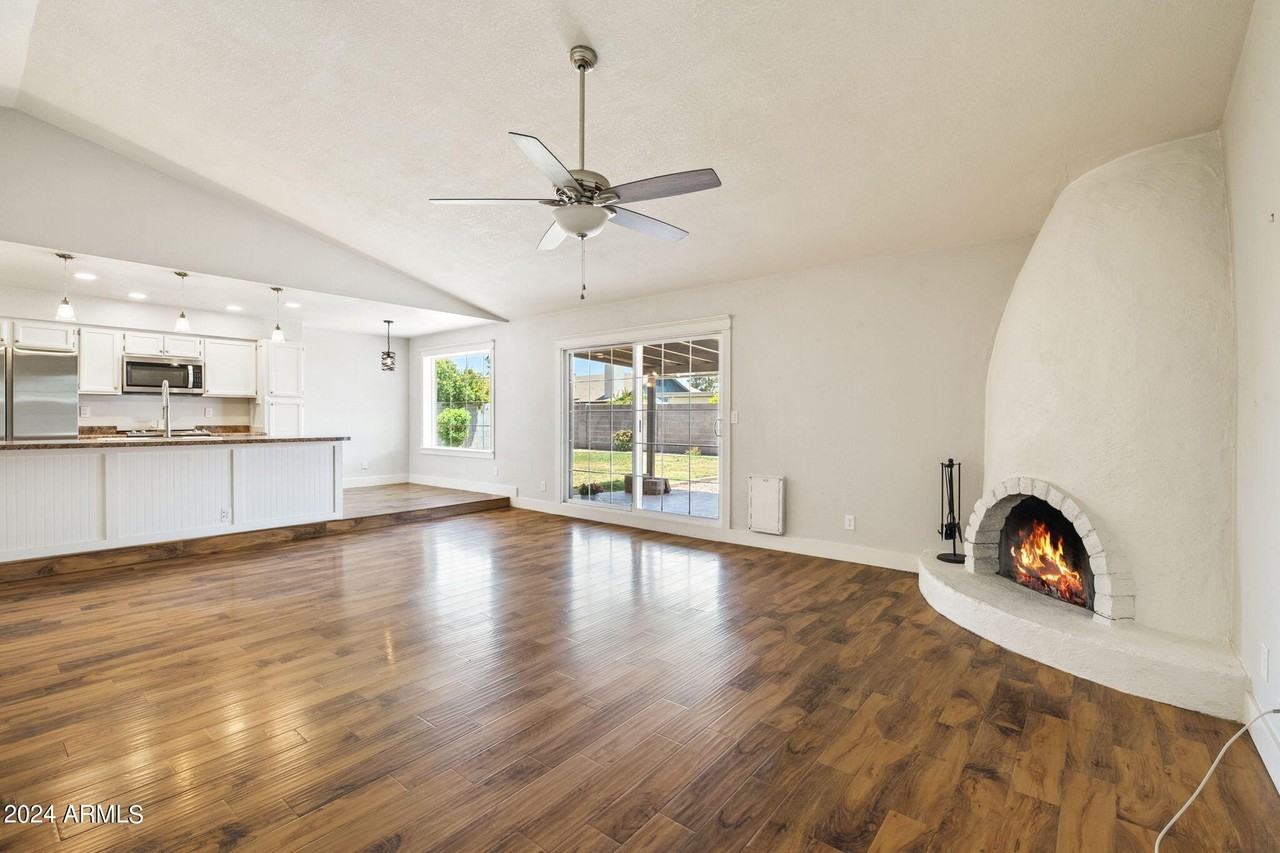 2691 W Mcnair St - Photo 5 of 27