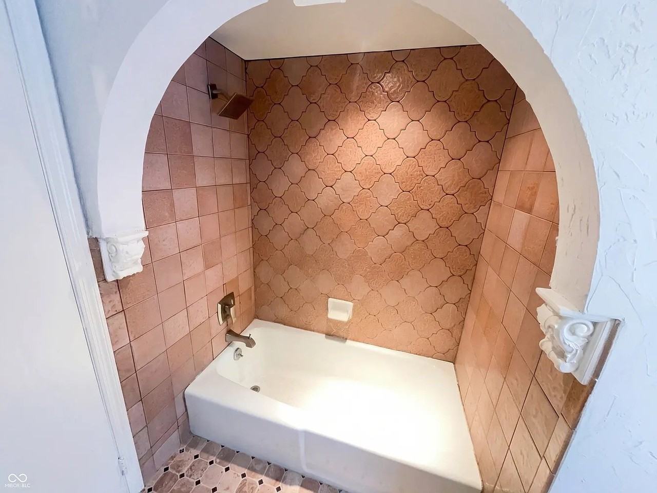 6830 Kingman Dr - Photo 2 of 20
