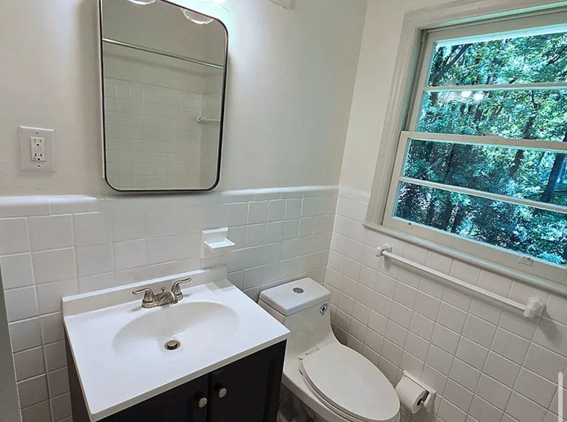 2863 Catalina Dr - Photo 5 of 9