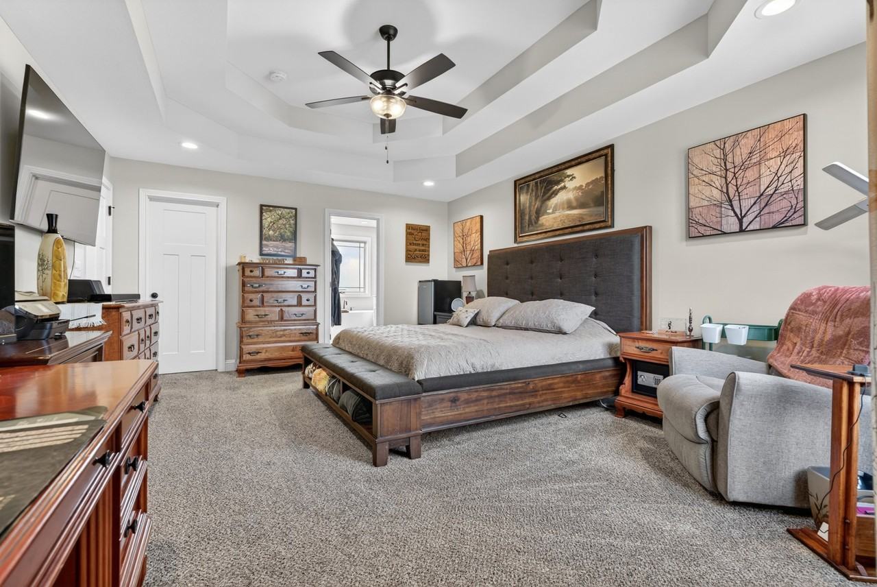1305 Apple Blossom Rd - Photo 6 of 20