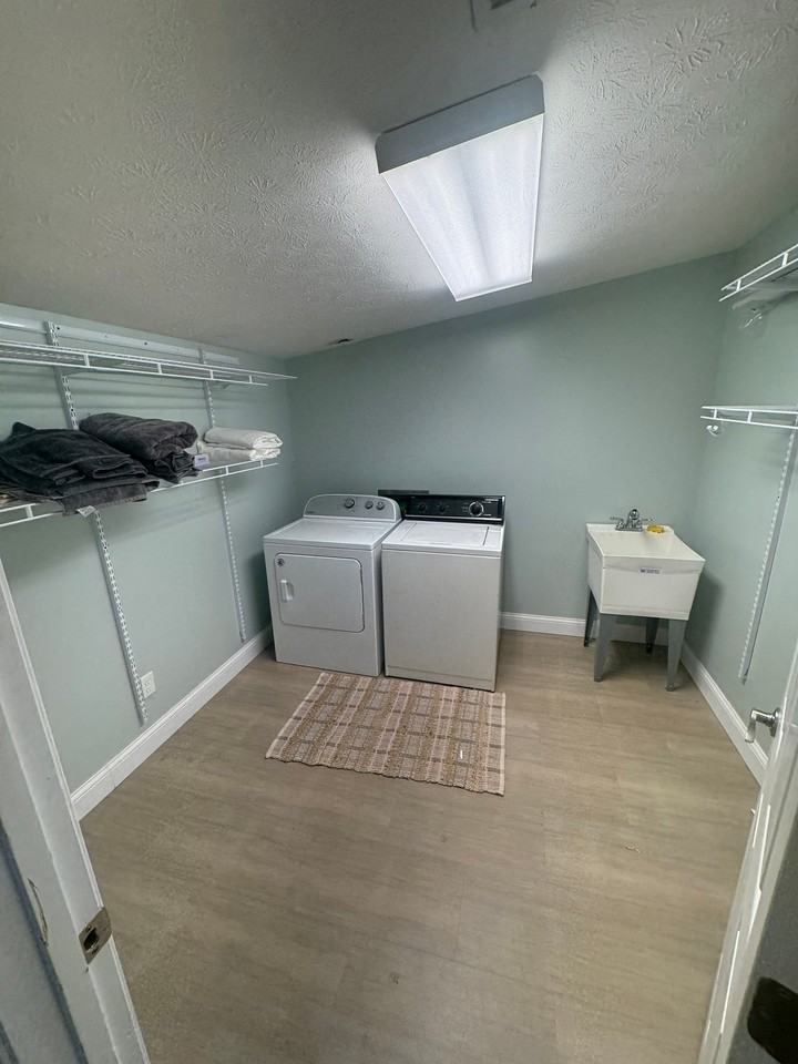 6910 Lovelaceville Rd - Photo 5 of 21