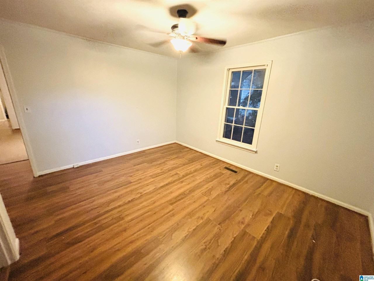 29 Arlington Dr - Photo 6 of 11