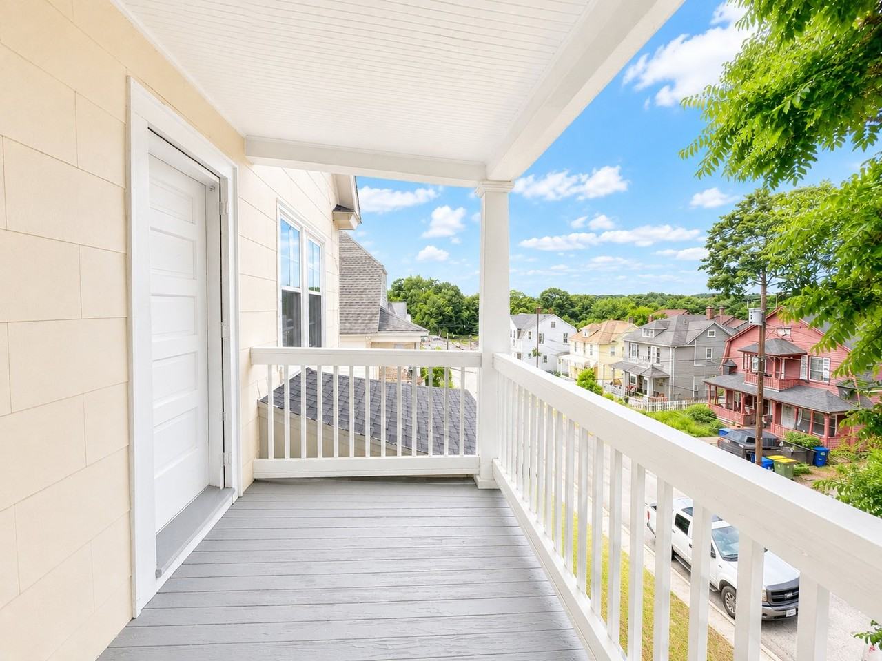 26 Albion St #2ndFL - Photo 5 of 20