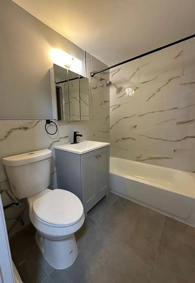 405 Grove St #2BI3B - Photo 7 of 7