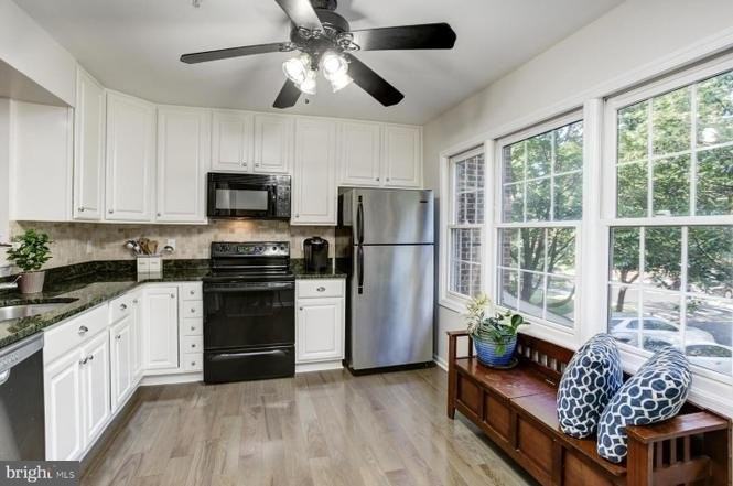 11323 Morning Gate Dr - Photo 2 of 20