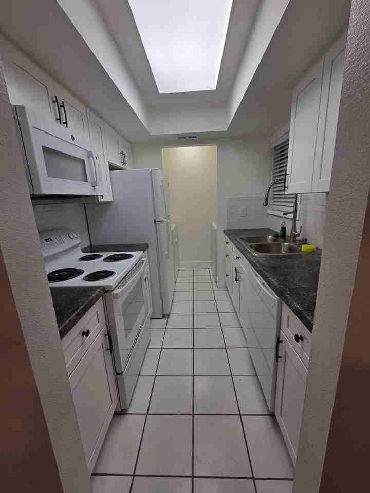 1281 E Shadow Ridge Dr #10T - Photo 5 of 19