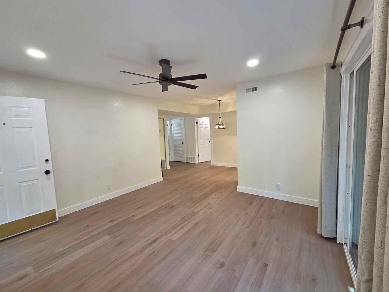 1281 E Shadow Ridge Dr #10T - Photo 7 of 19