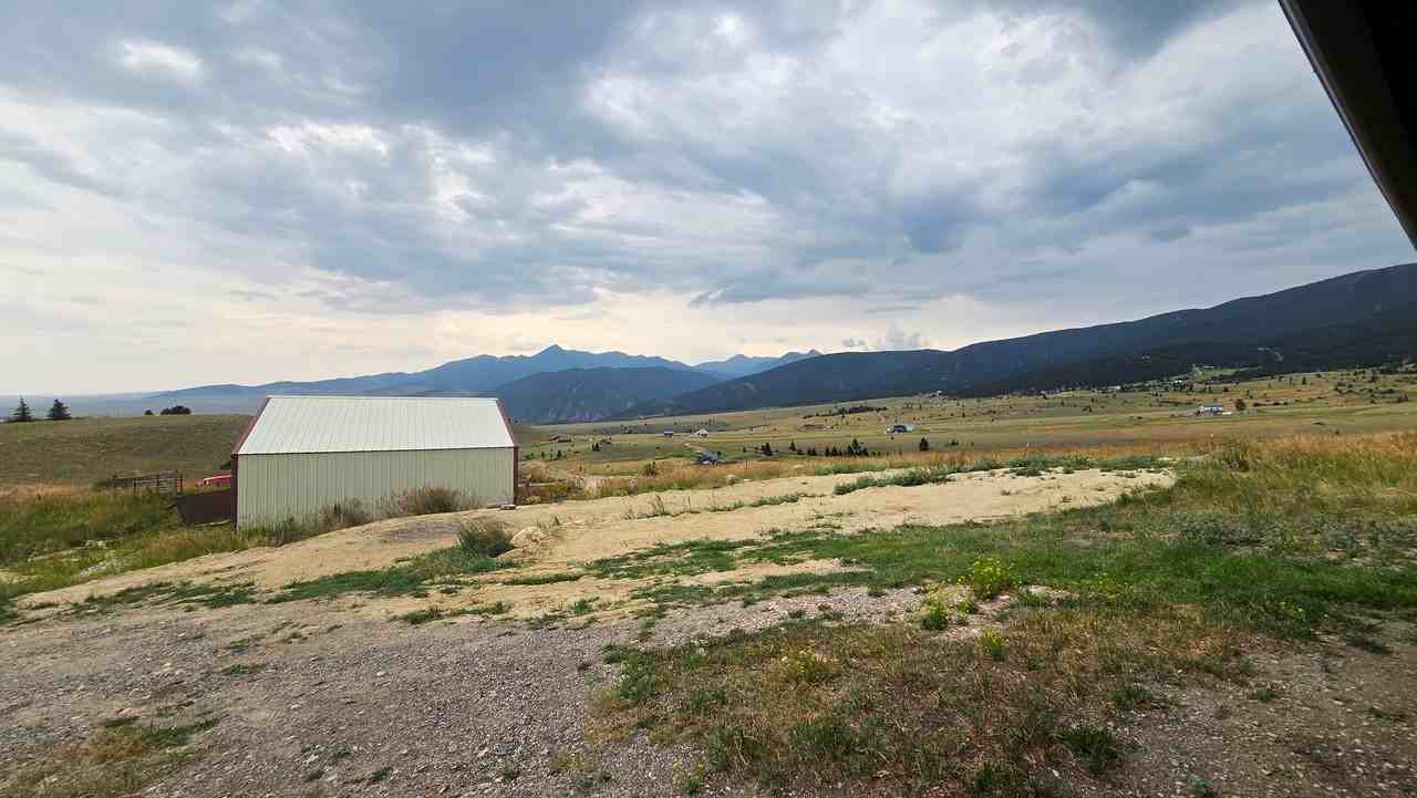 40 Outlaw Hill Road - Photo 5 of 18