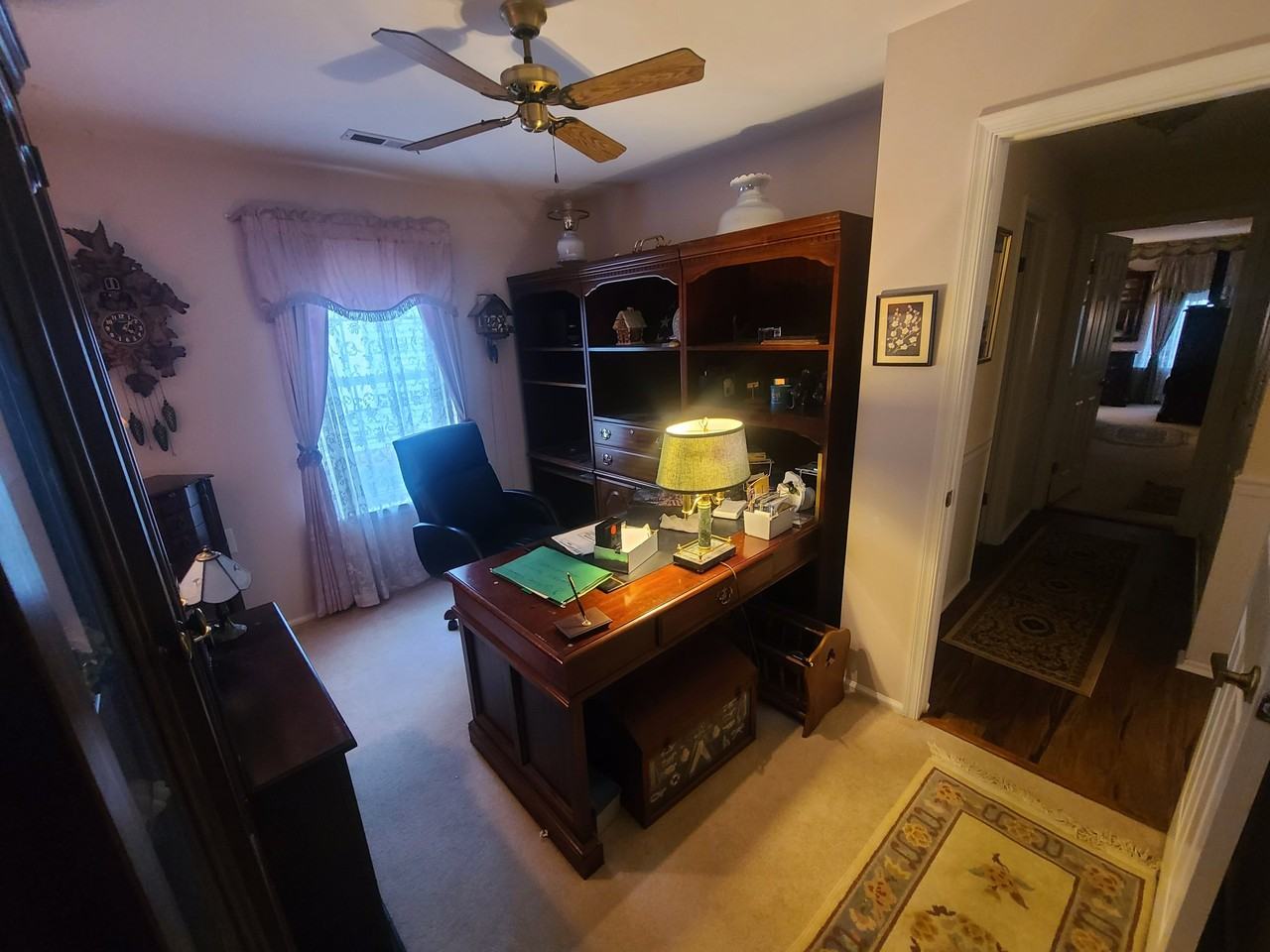 8 White Stone Ct - Photo 4 of 16