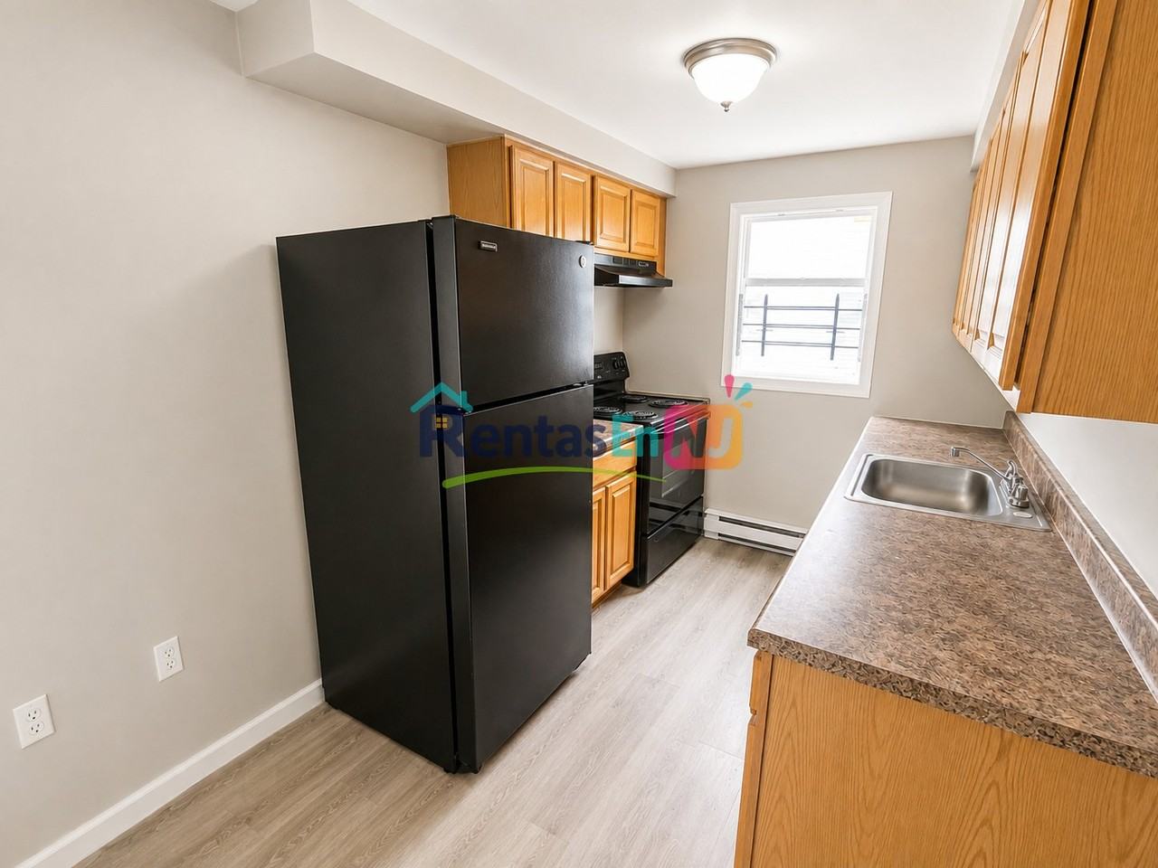 311 Littleton Ave #3A