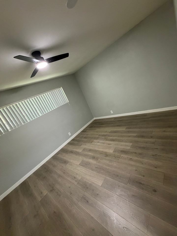 6932 Woodley Ave #6 - Photo 5 of 9