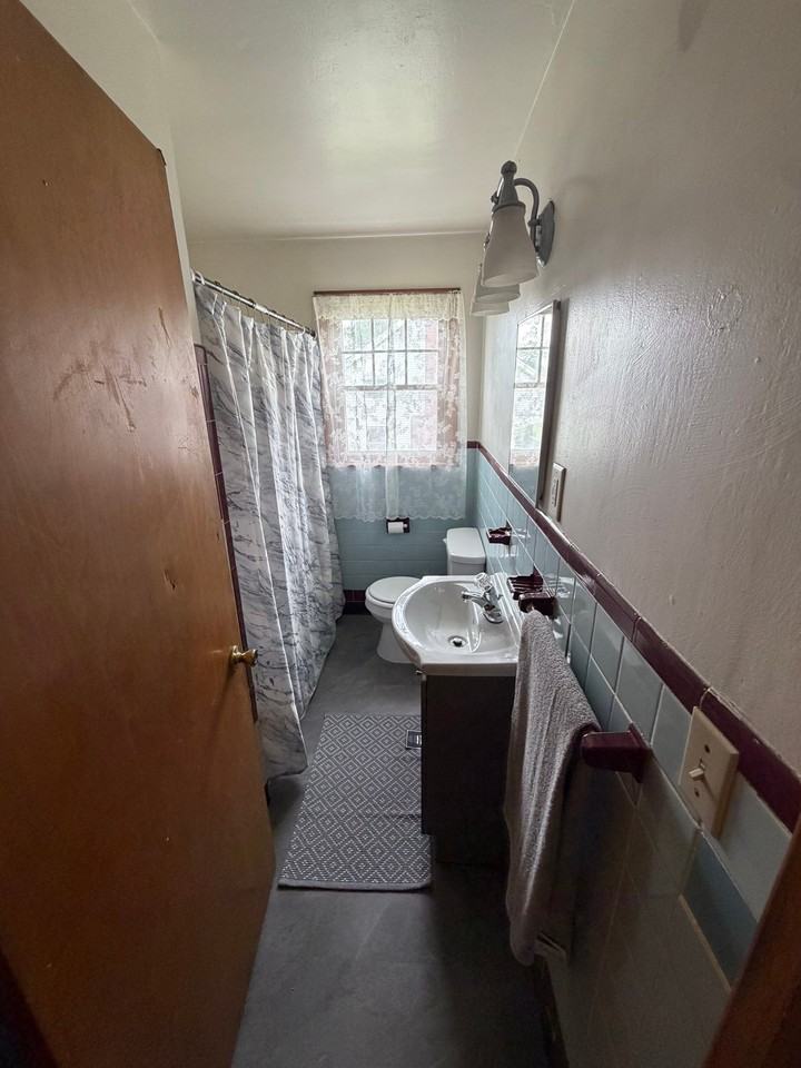 159 E Judson Ave - Photo 7 of 9