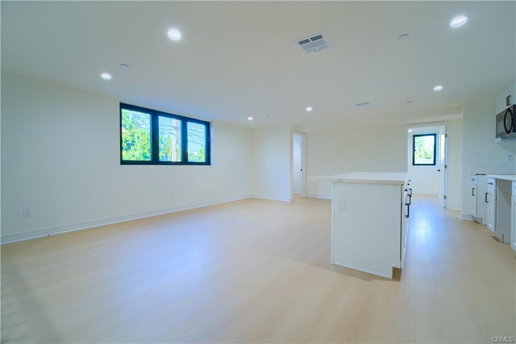 2678 1/2 Newell St #2678-1-2 - Photo 6 of 24