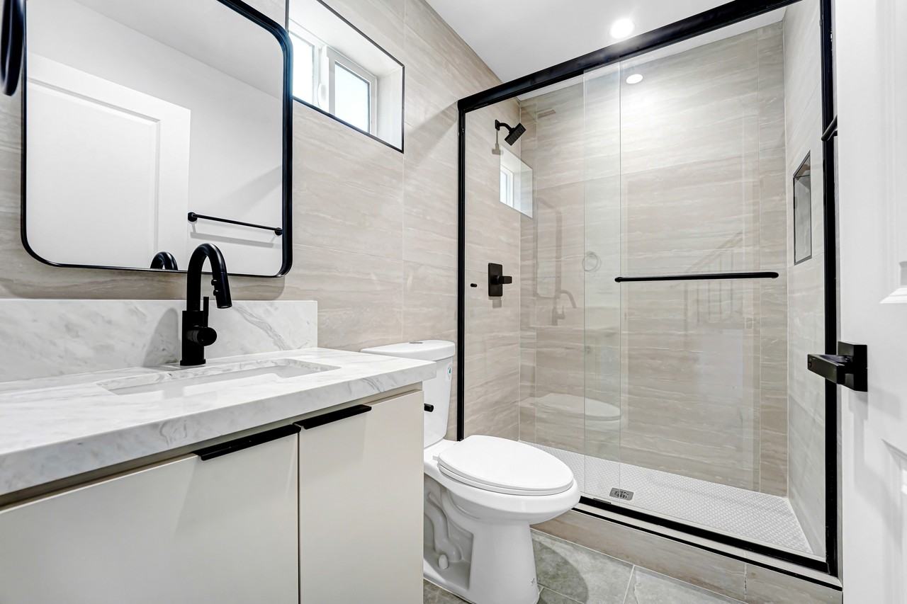 356 N Chicago St #356 - Photo 7 of 26