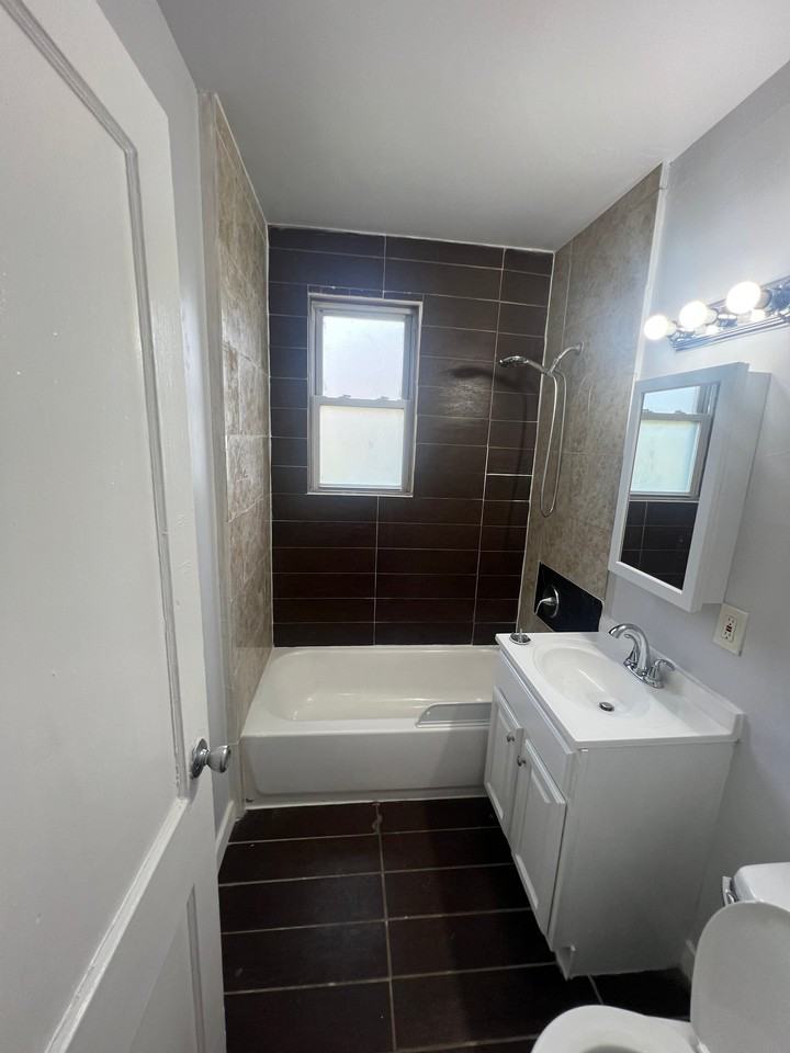 163 Sunset Ave #2 - Photo 4 of 5