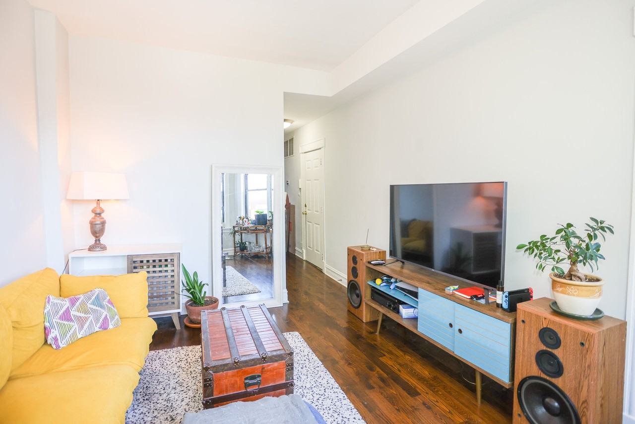 2341 W Charleston St #3 - Photo 5 of 13