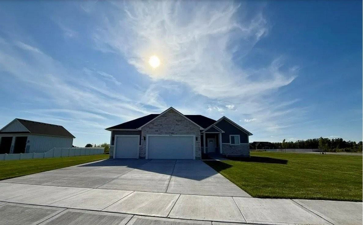 5622 Glass Mountain Blvd - Photo 4 of 20