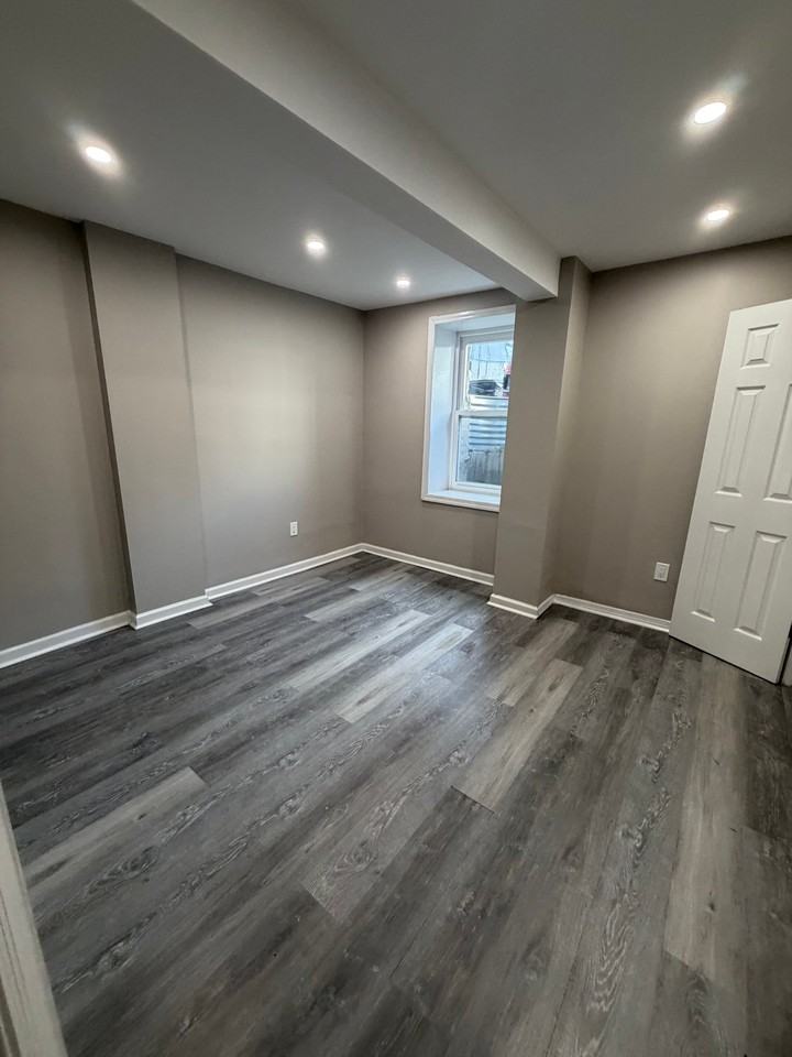 131 S Harrison St #B3 - Photo 5 of 9