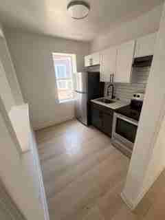 1422 W Rockland St #A3 - Photo 5 of 6