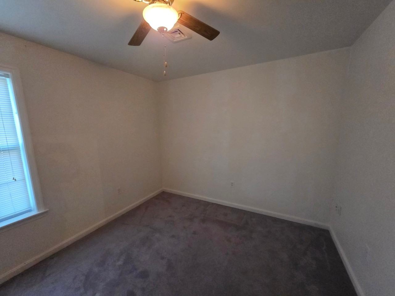 2828 Buxton Ct - Photo 4 of 6