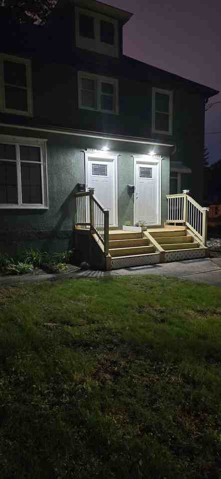 1144 Broadway N - Photo 3 of 16