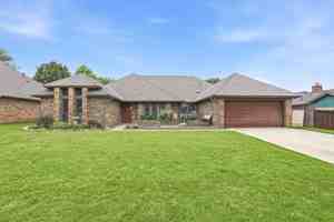 featured image of 14125 Osage Dr