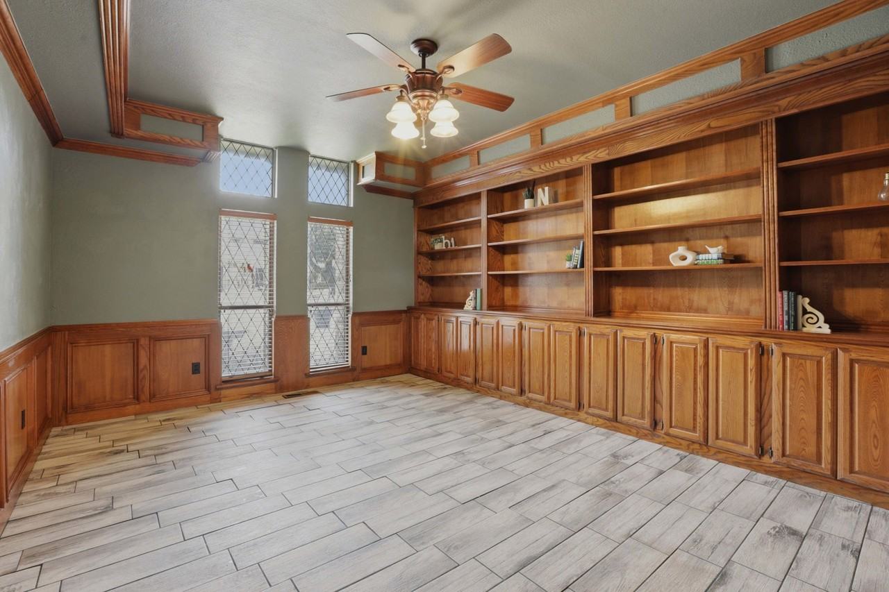 14125 Osage Dr - Photo 4 of 19