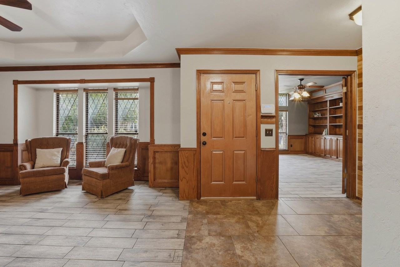 14125 Osage Dr - Photo 6 of 19