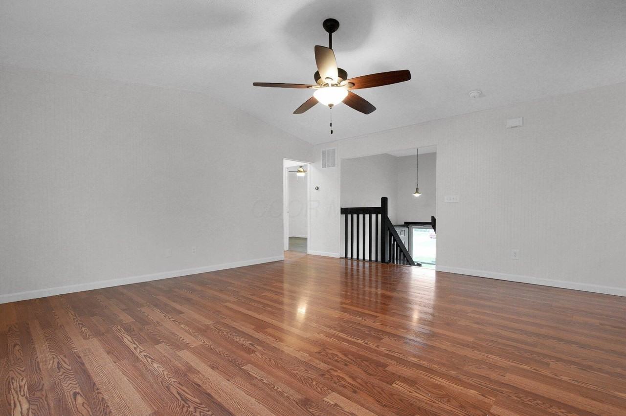 1174 Obetz Rd - Photo 3 of 17