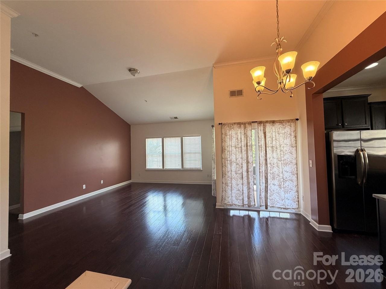 14635 Juventus St - Photo 2 of 13