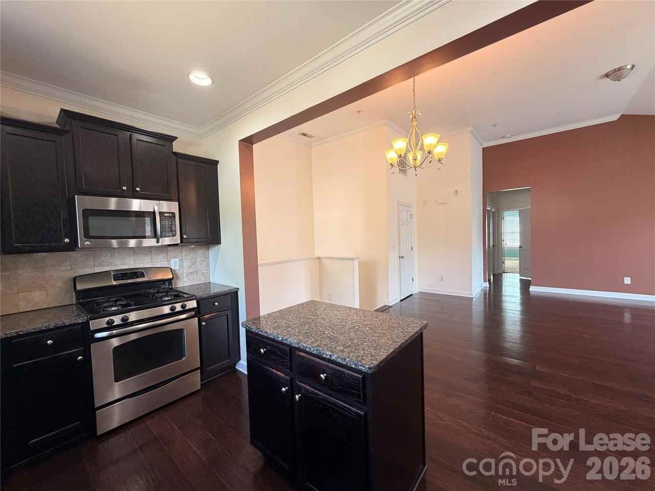 14635 Juventus St - Photo 5 of 13