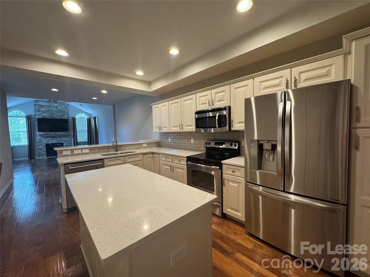 2416 Coltsview Ln - Photo 6 of 17