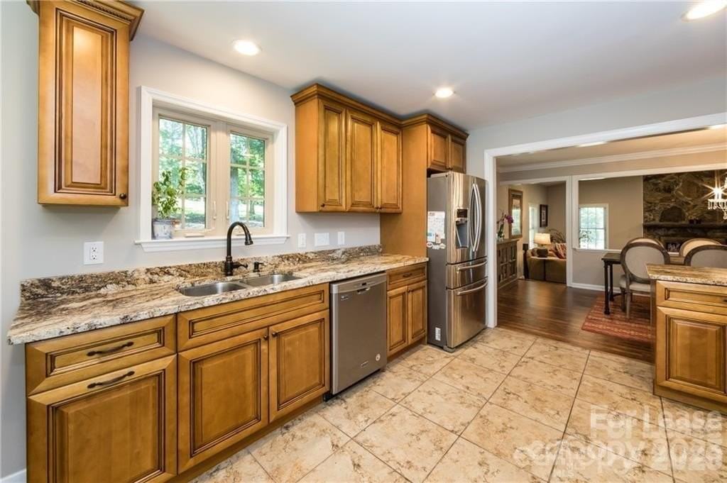 8511 Viking Dr - Photo 5 of 27
