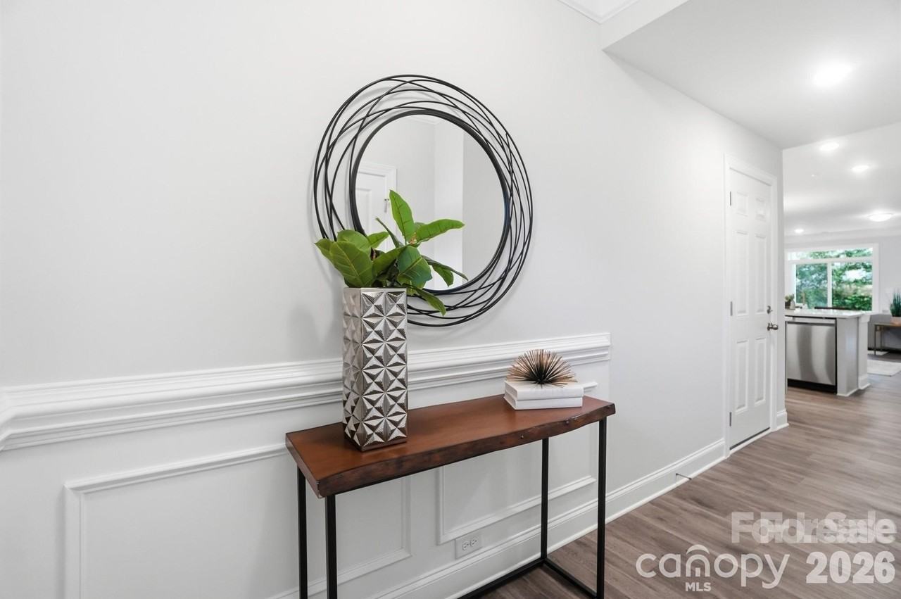 4321 Black Ct - Photo 3 of 35