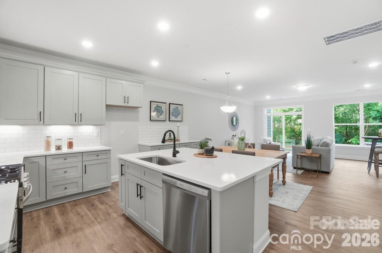 4321 Black Ct - Photo 6 of 35