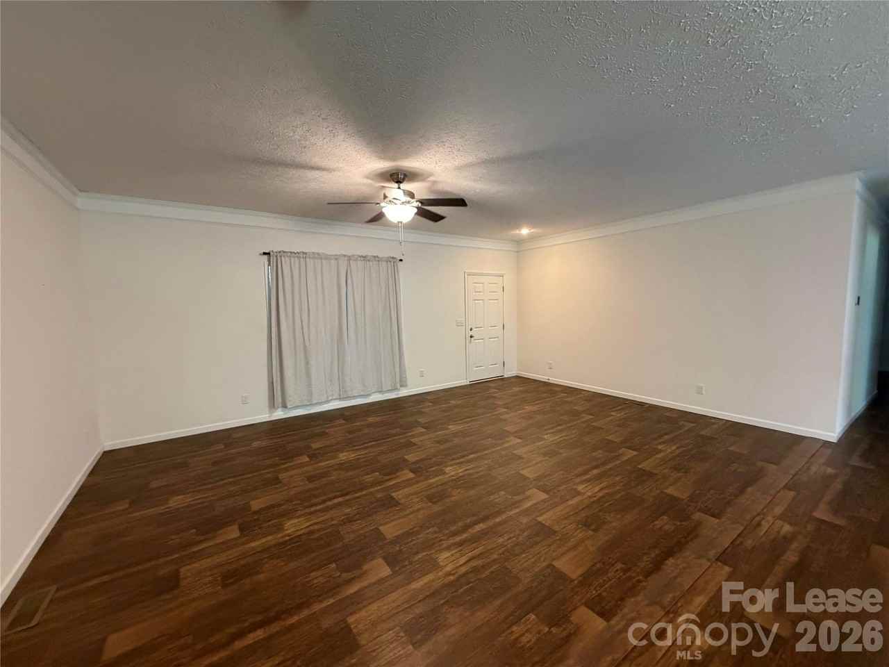 1311 E Memorial Hwy - Photo 2 of 22