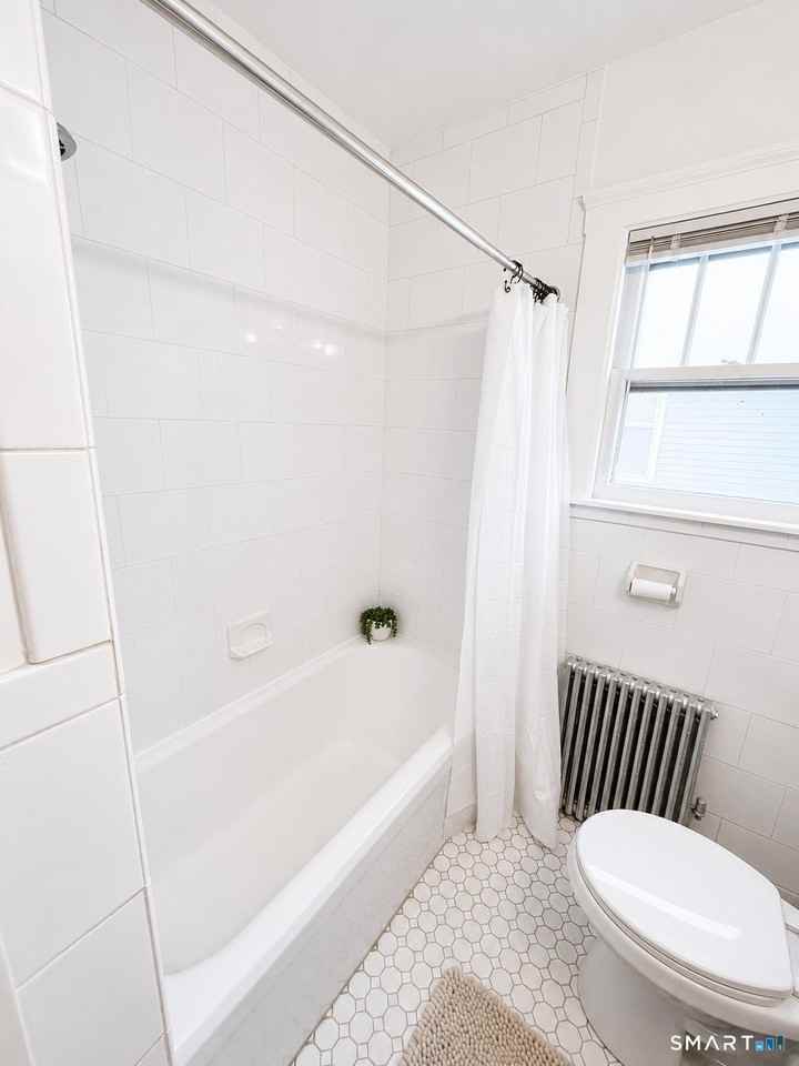 146 Union St - Photo 5 of 13