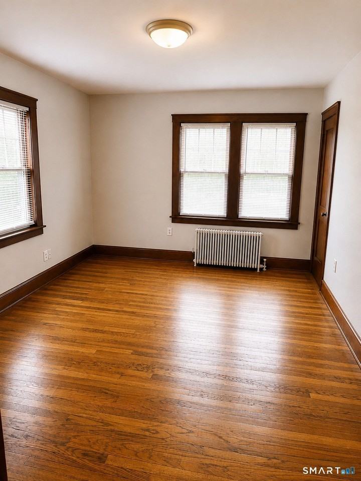 146 Union St - Photo 7 of 13