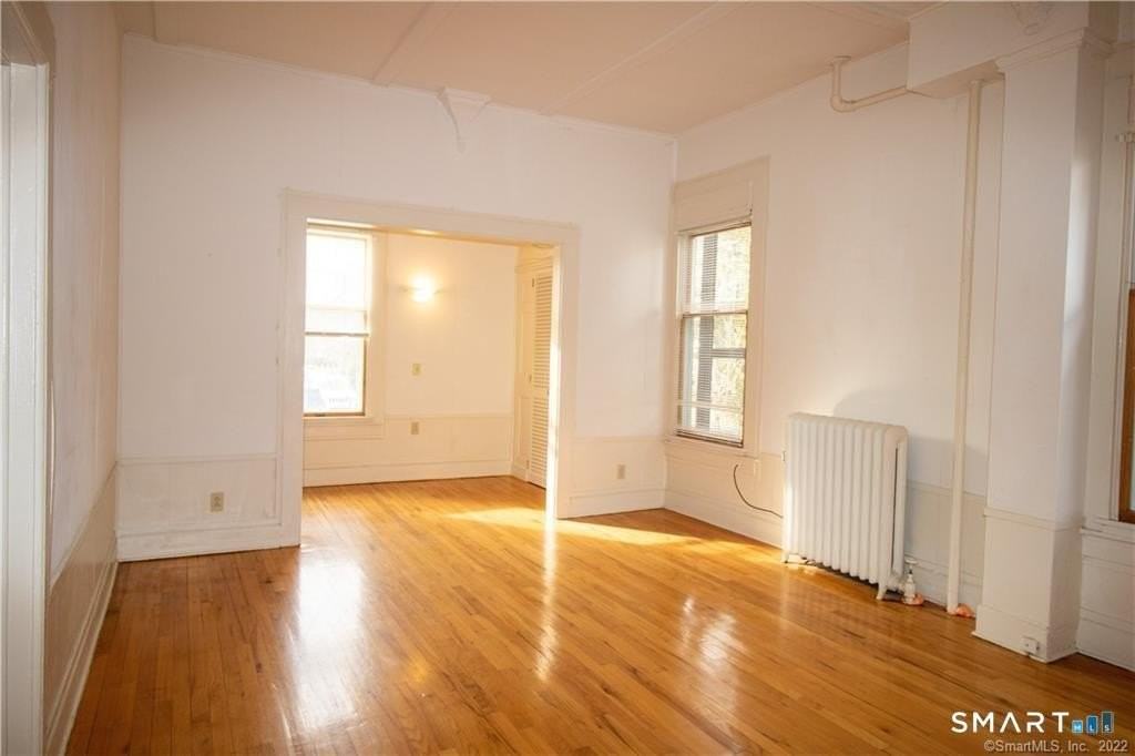 883 Montauk Ave #2 - Photo 7 of 13