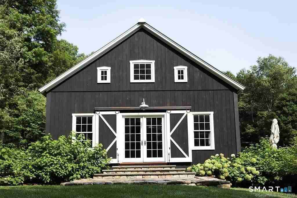 18 Plumb Hill Rd - Photo 3 of 22