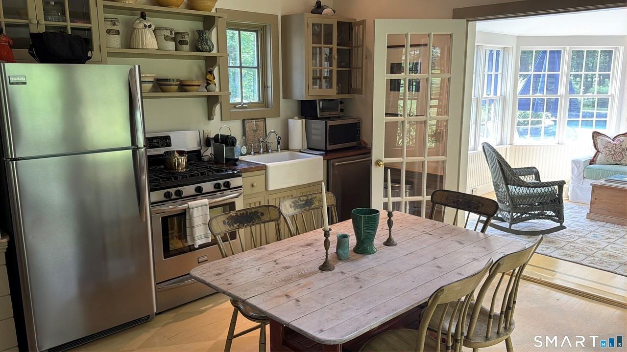 127 Church Hill Rd - Photo 2 of 7