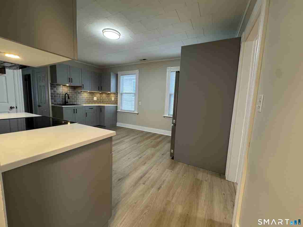 22 Dwight St #2ndFL - Photo 3 of 15